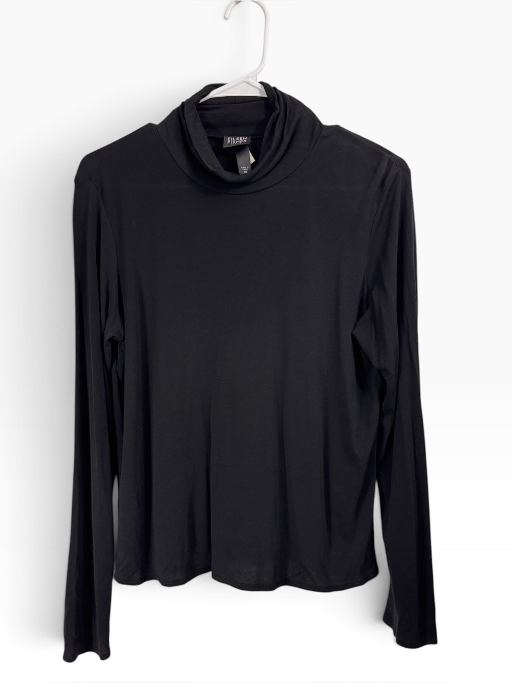 Eileen Fisher Petite Black 100% Silk Turtleneck Long Sleeve Top PM Classic Basic